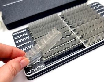 SweetyBijou 18 Short Very Sharp Blades - Set in a Stylish Designed Box