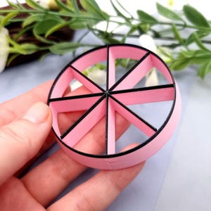 Pizza Cutter - 8 slices Plastic Cutters SweetyBijou Tools