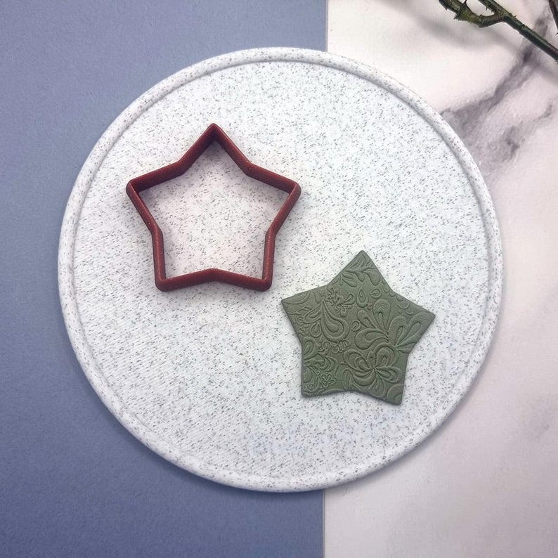 Star 5-Pointed, Wide - Set of 11 Polymer Clay Cutters Plastic Cutters SweetyBijou Tools