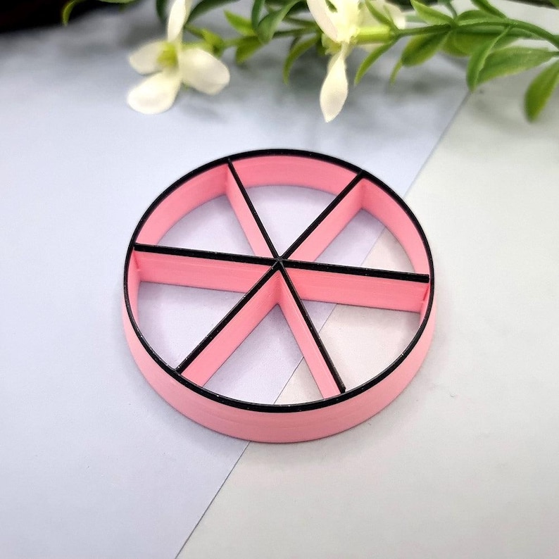 Pizza Cutter - 6 slices Plastic Cutters SweetyBijou Tools