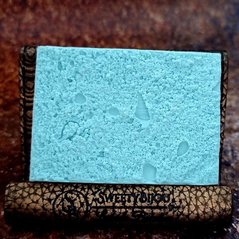 SweetyBijou Silicone Texture - Real Sand and Shells on the Beach
