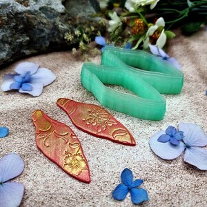Wavy Marquise Polymer Clay Earring Cutter Pair #31 - 6 cm image 3