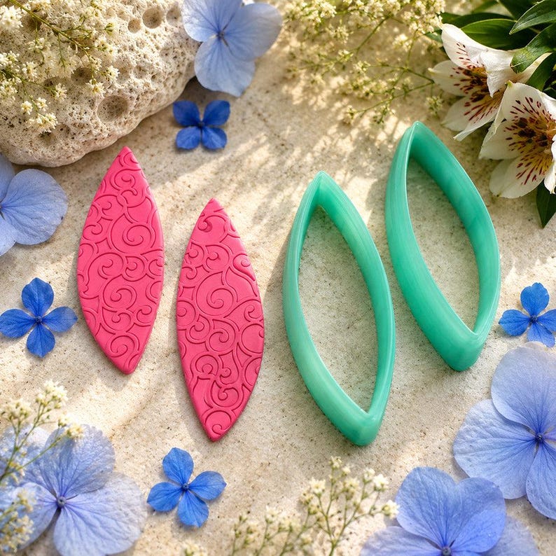 Cortador de pendientes de arcilla polimérica con forma de hoja curva, par n.° 6 - 6 cm imagen 1