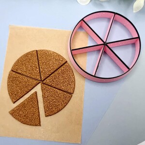 Pizza Cutter - 6 slices Plastic Cutters SweetyBijou Tools