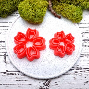 Flower Cutter #9 - Polymer Clay Cutters Plastic Cutters SweetyBijou Tools