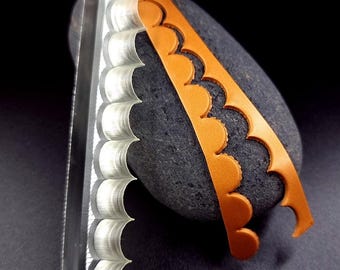 Large Hills #13 Clay Blade - 12 cm Patterned Edge for Polymer and Metal Clay