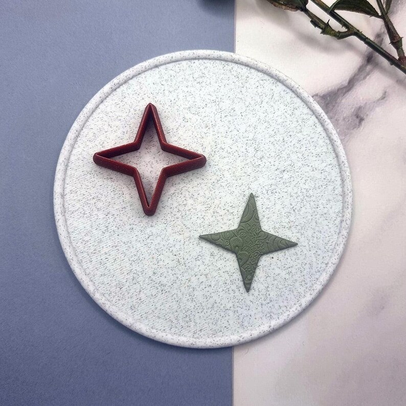 Star 4-Pointed - Set of 11 Polymer Clay Cutters Plastic Cutters SweetyBijou Tools