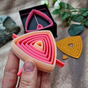 SweetyBijou 6 Smooth Triangle Cutters in Set - Perfectly Aligned Imprint Cutters #22