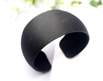 Convex Cuff Blank for Polymer Clay - 4 cm Wide, Bake-In Base