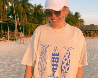 Sardine T-Shirt, Aesthetic Tinned Fish Shirt Retro Graphic Tee, Tomato Girl Summer, Old Money Coastal Grandma TShirt, Mediterranean Nautical