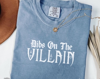 Bookish Villain T-Shirt, Villain Lover Tee, Spicy Romantasy Gift, Dark Romance Reader TShirt, Morally Grey Romance Tee, Smut Reading Wife