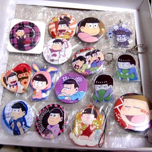 Osomatsu-san x 5 pin buttons Clip Badge,Keychain,Charm,Mascot,Anime Character,Karamatsu,Choromatsu,Ichimatsu, Jyushimatsu, Todomatsu,Gifting
