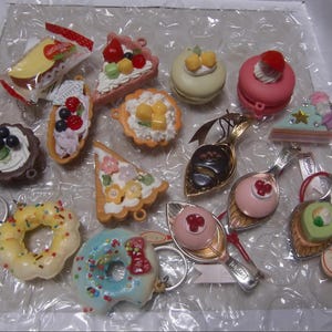 Luksusowe desery vintage słodycze ciasto, ciasto, makaronik,/brelok do kluczy/torebka charms/łyżeczka słodycze/pączki/fałszywe słodycze/zawieszki do jedzenia/rozrywka japonia