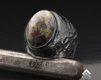 Hammered Men&#39;s Natural Bloodstone Gemstone Ring, Black Oxidized 925K Silver Handmade Unisex Ring, Purification Ring for Mens & Women&#39;s