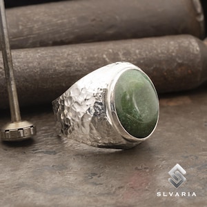 925 Silver Ring Natural Green Nephrite Jade Gemstone Ring, Anti-Tarnish Handmade Unisex Ring, Hammered Men&#39;s Ring Fine Jewelry Bohemian Ring