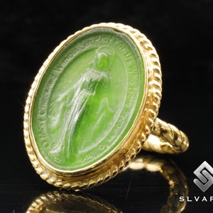 Sello de moneda griega de la Virgen María Chapado en oro de 24 quilates Anillo de huecograbado de cristal de plata 925 Único Anillo histórico delicado Diseño de arte mitológico de Jesús