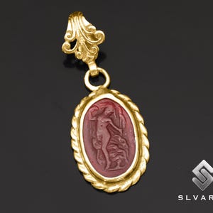 Red Aphrodite Ancient Greek Pendant, Signet Pendant, 24K Gold Plated 925 Sterling Silver Pendant, Glass Intaglio, Minimalist Jewelery