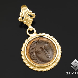 Medusa Ancient Greek Pendant, 24K Gold Plated Necklace, 925 Sterling Silver Pendant, Glass Intaglio, Boho Pendant Jewelery, Greek God