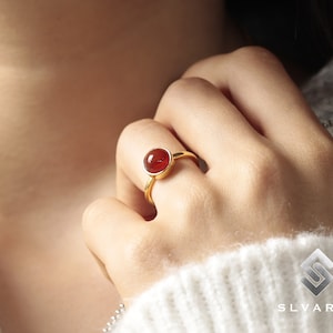 24K guldpläterad naturlig karneolkristall handgjord 925 sterlingsilver rund ädelsten Jungfruring för kvinnor design bröllopsgåva ring glädjesten