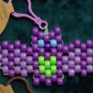 Llaveros Kandi Bat, prefabricados o personalizados, accesorio de cuentas de poni con forma de murciélago DaphneBlakeInspired