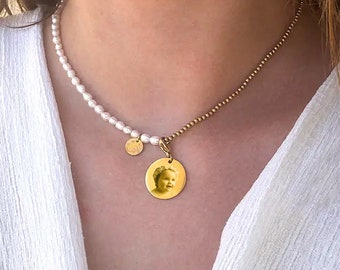 Collier personnalisé avec des perles de nacre doré