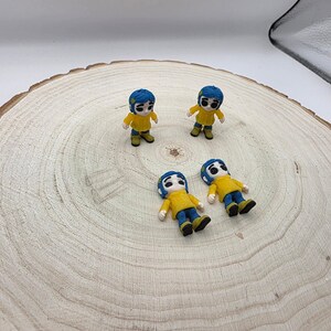 Figura articulada de Coraline impresa en 3D imagen 2