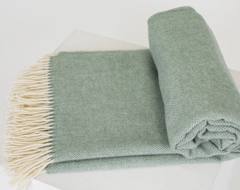 100 % Wool Blanket, Wool Throw Blanket, Extra High Quality, Natural Wool Blanket, Warm and Cozy Soft Like Merino Wool Blanket, 55x79 in