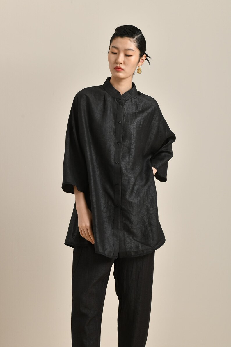 Chemise oversize noire coupe ample 100 % soie boue gambiered Tradition chinoise modernisée respectueuse de l'environnement, teinte végétale naturelle Fabriqué sur commande image 7