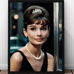 Audrey Hepburn Portrait: Vintage Hollywood Star Home Décor (Digital Download)