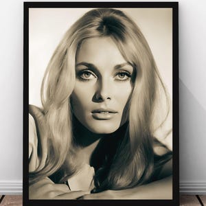 Sharon Tate Poster, Vintage Hollywood Print, 1960s Movie Star Art, Monochrome Wall Décor, Classic Film Icon, Retro Photography