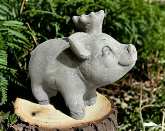 Frostsicheres kleines Schwein - Handgefertigt in Deutschland - H 23cm x B 13cm x T 25cm Glücksschwein für Haus und Garten, OriginalPaul