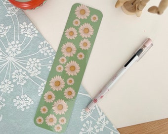 Cute Cozy bookmarks set of 2 for bookworms | Daisies Flowers Bookmark | Laminated | Cottagecore Book | Book Lovers Stationery | Pastel Green