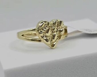 Heart nugget ring