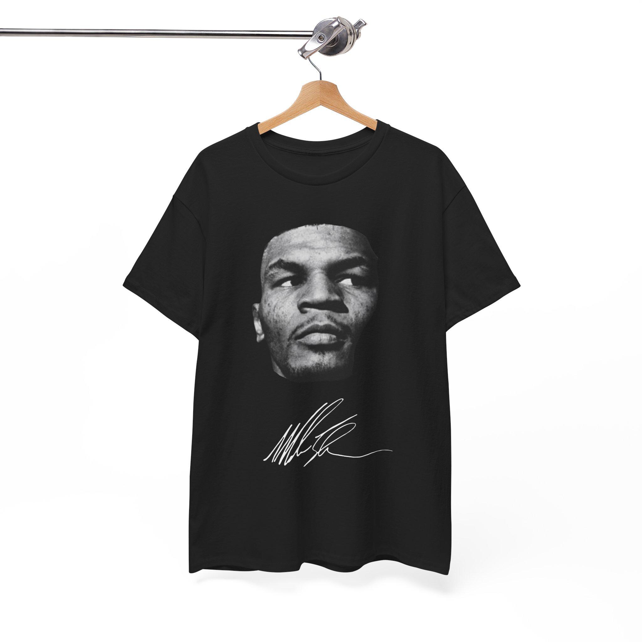 マイク・タイソン シグネチャー Tシャツ：ヴィンテージ ボクシング