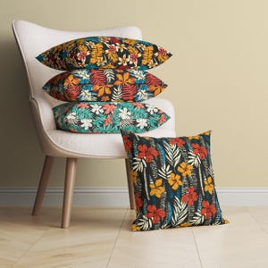 Retro Hawaii Cushion Cover with Flowers & Tropical Leaves, Vibrant Hawaiian Throw Pillow for Exotic Island Decor, Tropical Bedroom Decor
