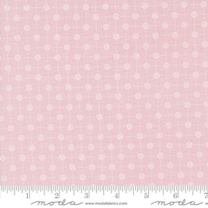 Cottage Charm Fading Rose 31755 26 Moda from My Sew Quilty Life