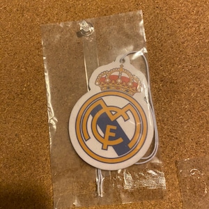 Pachnie dobrym samochodem RÉAL MADRID