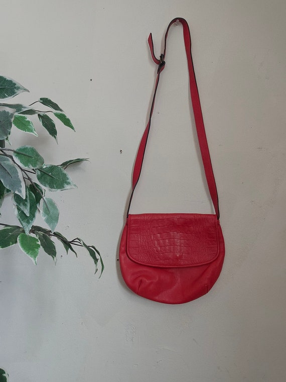 80s red crossbody bag - image 3