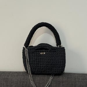 Sac pour femme artisanale noir, Sac à main épaule tendance, Sac fait main pièce unique femme, Pochette fait main, Sac bandoulière original