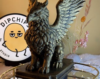 Statua busto di grifone - Decorazione fantasy stampata in 3D in stile antico / Regalo unico