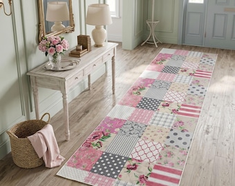 Romantico tappeto passatoia antiscivolo con motivo floreale patchwork e texture kilim