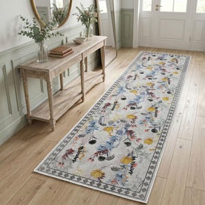 Botanical Wildflower Non-Slip Kilim Runner Rug