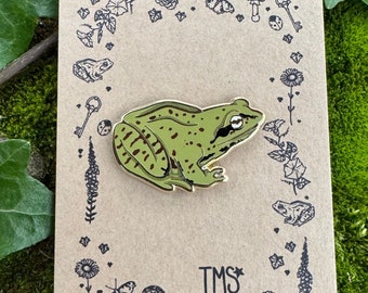 Garden Frog - Enamel Pin