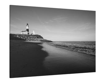 Canvastavla i Montauk fyr: Svartvit kuststrand