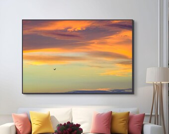 Stampa su tela con cielo al tramonto dai colori pastello – Silhouette minimalista di un uccello, cornice fluttuante decorativa
