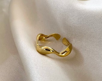 Dunne gouden ring, Wave gouden ring, gouden minimalistische ring, verstelbare gouden ring, stapelbaar, golfring, magere gouden ring, unisex, verstelbaar, cadeau