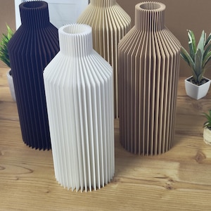 NOVA Straighten | Eco | sustainable | 3D vase | Decorative vase | 3D printed vase | Planter | Modern flower vase | Vase | Designer vase