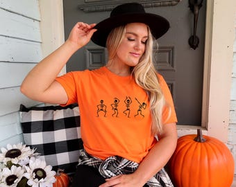 Dancing Skeleton Halloween T-Shirt: Retro Spooky Season Tee