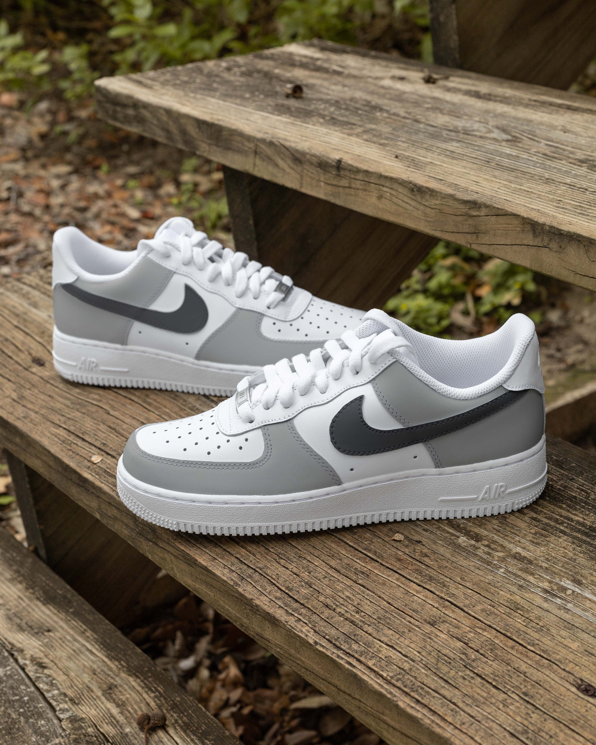 Nike Air Force 1 グレー/ホワイト/ブラック Nike Air Force 1 Low Cut-Out White Grey Black Swoosh Men's