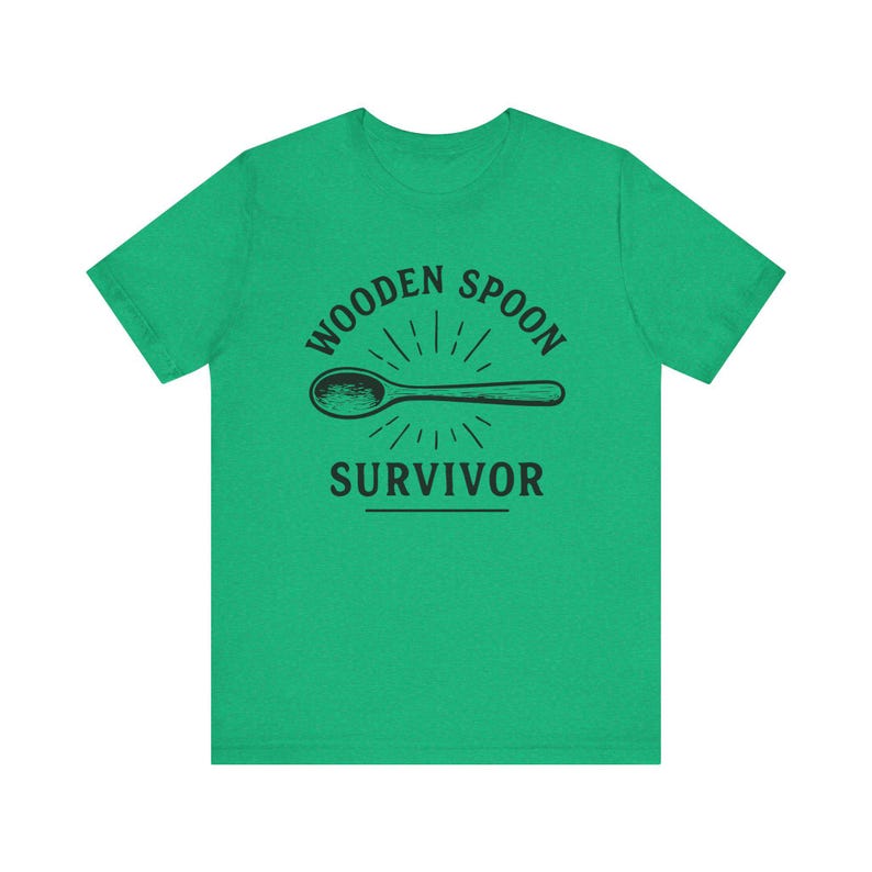 Wooden Spoon Survivor Funny T-Shirt - Hilarious Nostalgic Tee for Adults - Mother's Day Humor Shirt - Childhood Discipline Joke Tee afbeelding 5